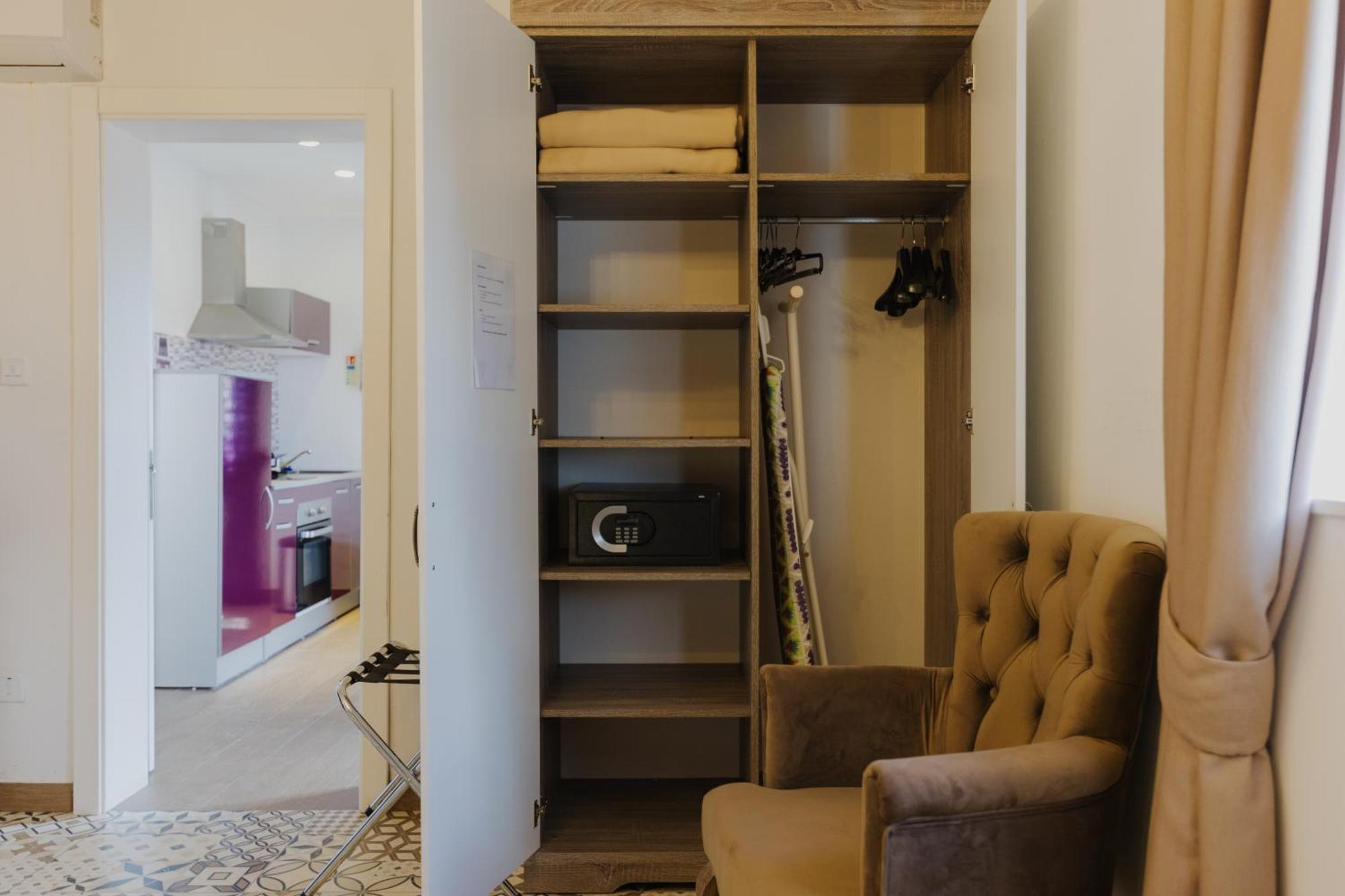 Jean De Valette Boutique Living شقة فاليتا